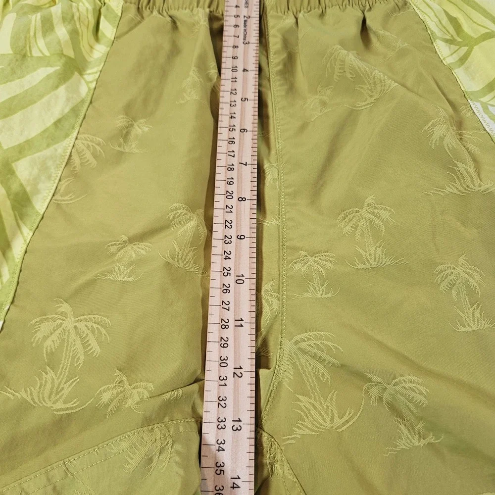 Tommy Bahama Swim Shorts Men Large Green Jungle Boogie Elephant Trunks NWT